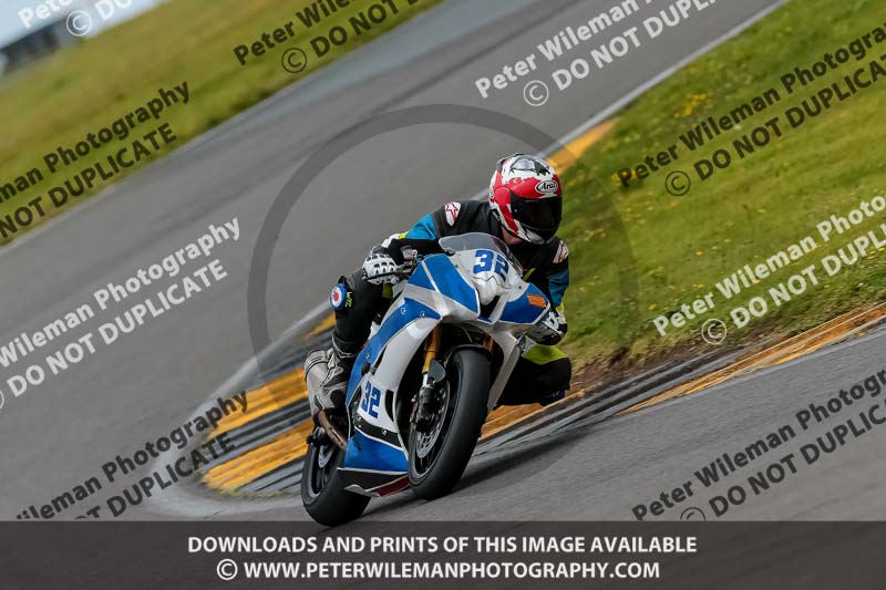 PJM Photography;anglesey no limits trackday;anglesey photographs;anglesey trackday photographs;enduro digital images;event digital images;eventdigitalimages;no limits trackdays;peter wileman photography;racing digital images;trac mon;trackday digital images;trackday photos;ty croes